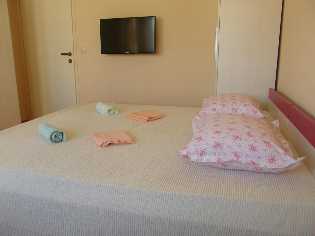 Neva Rooms Сплит Экстерьер фото